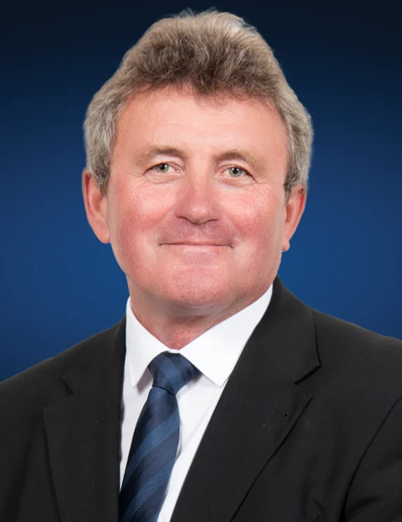 Štefan Grach