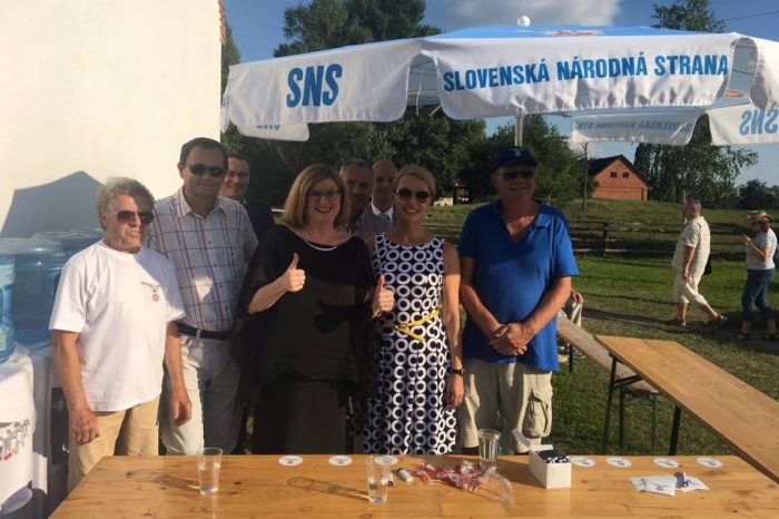 Predstavitelia SNS na Agrokomplexe 2016