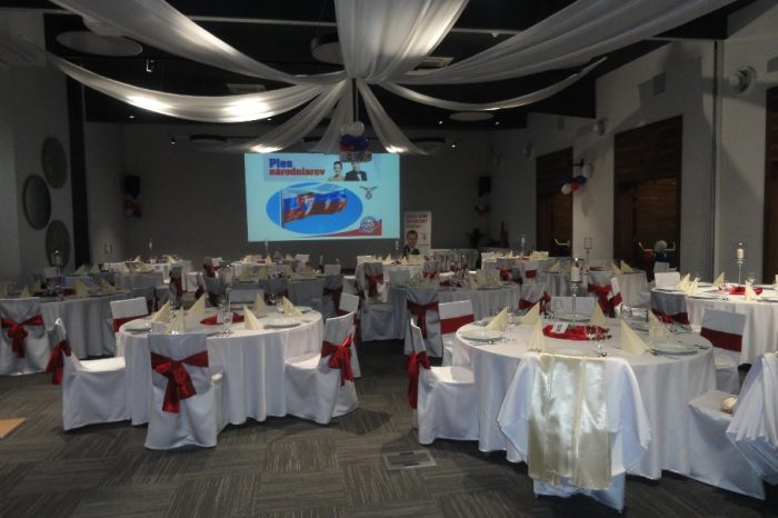 Ples národniarov v Košiciach