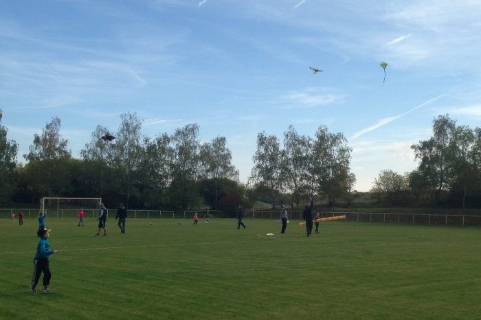 Šarkaniáda pre deti v Smrdákoch