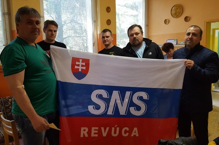 Prvý ročník národniarskej kvapky krvi v Revúcej