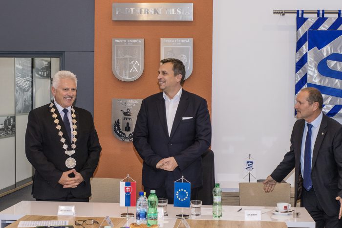 Predseda NR SR a SNS Andrej Danko sa stretol so straníkmi na prešovskej krajskej rade SNS  vo Svite