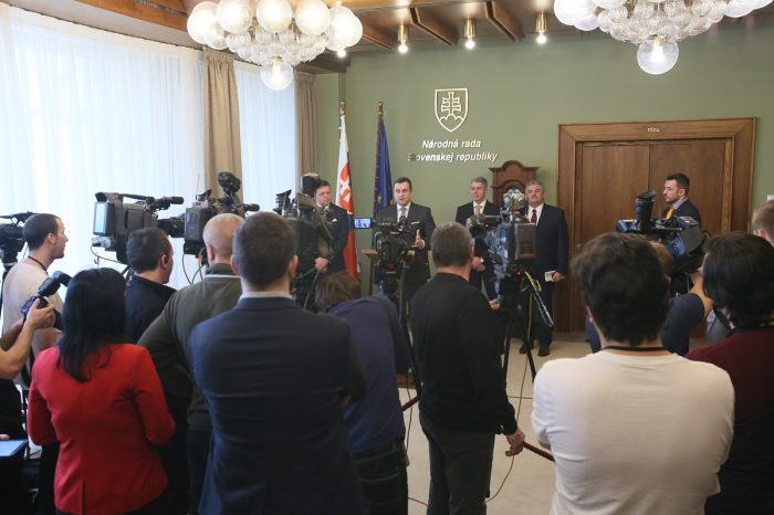 A. Danko - O 13. a 14. platoch