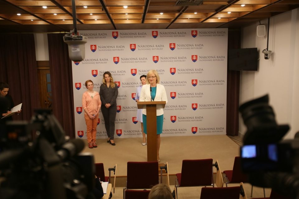 E. Smolíková a M. Kuciaňová - O všeobecne intelektovo nadaných deťoch