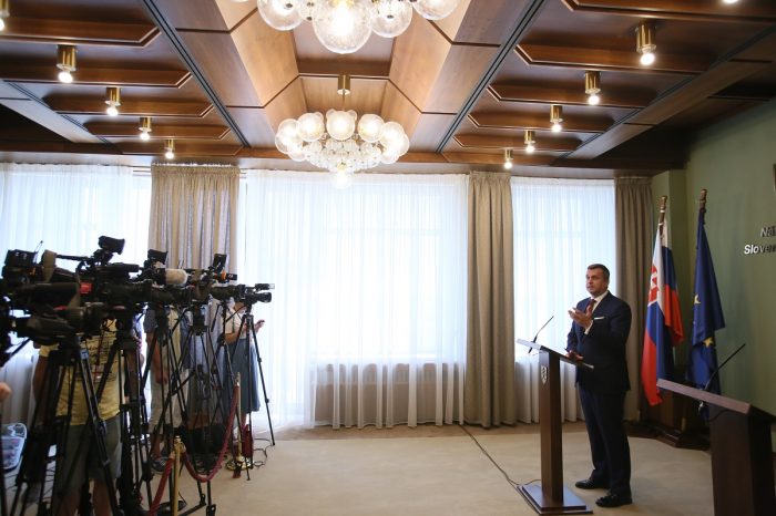 A. Danko - Spravodajské hry Ukrajiny