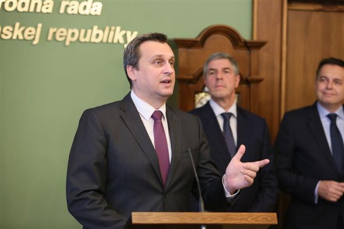 A. Danko je hrdý na to, že mohol byť pri zostavovaní štátneho rozpočtu na rok 2019, ktorý dnes poslanci schválili