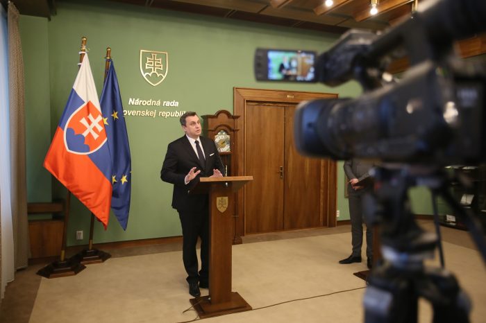 A. Danko - O rokovacom poriadku NR SR