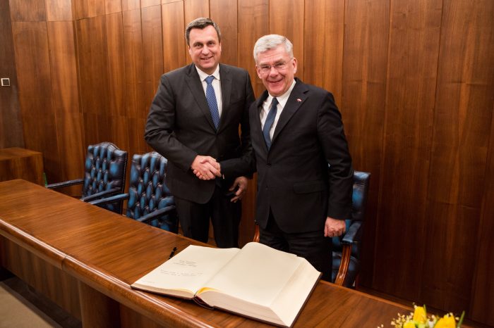 A. Danko - S predsedom Senátu Poľskej republiky Stanisławom Karczewskim