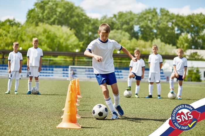 Popri rekreačných poukazoch SNS pripravuje aj športové poukazy pre deti