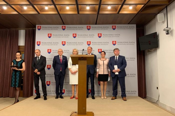 Eva Antošová: Očakávame nižšie ceny potravín vďaka nižšej DPH na vybrané a najmä zdravé potraviny, medzi ktoré patrí aj med