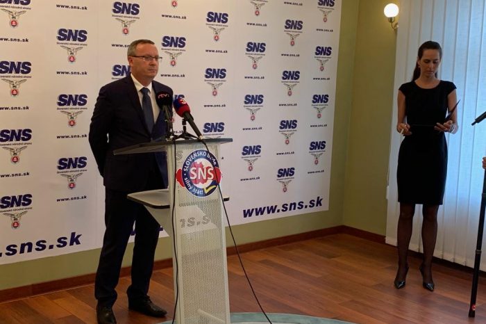 T. Bernaťák o minimálnych dôchodkoch a sovietskej okupácii