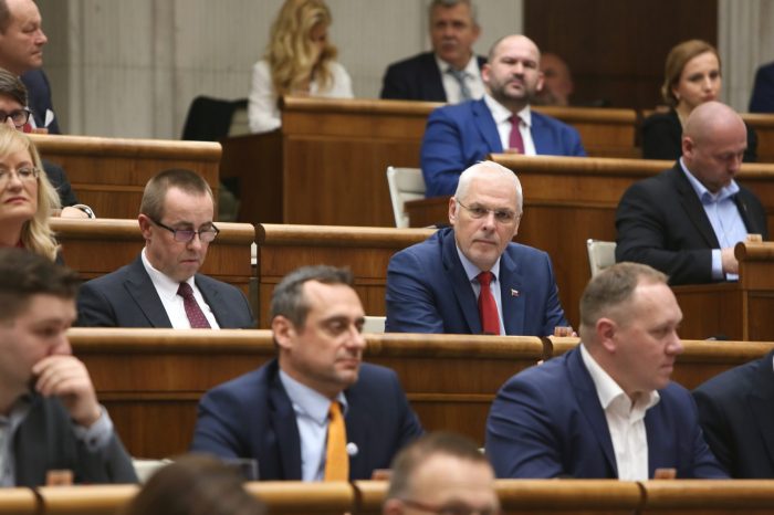 K. Farkašovský - Predĺženie moratória