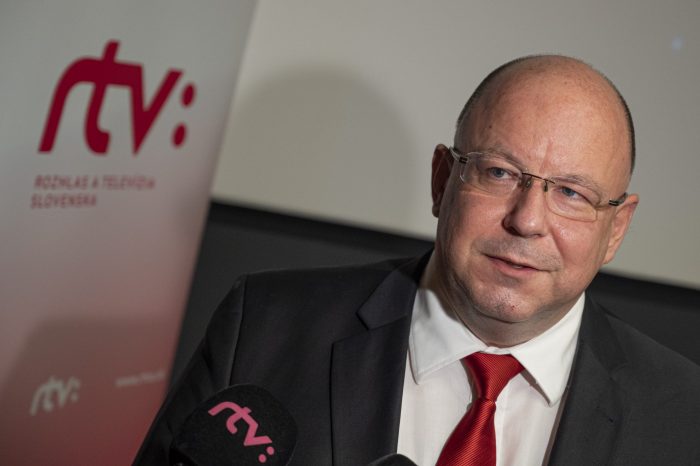 Vyzývame generálneho riaditeľa RTVS Jaroslava Rezníka, aby konal aj bez Etickej komisie vo veci klamstiev diskusných politických relácii v RTVS