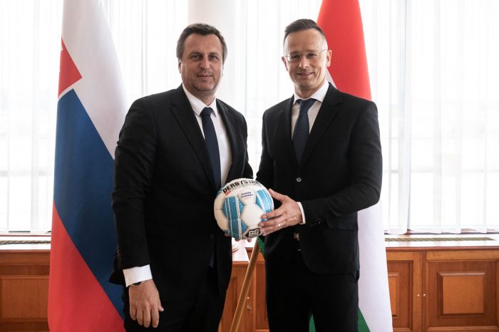 Zostavme spoločne silné združenie, podobné ako je Fidesz v Maďarsku