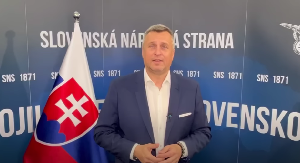 Ódor vráť sa do Národnej banky Slovenska a začni makať.