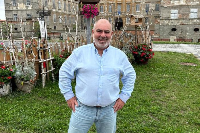 V rodinách rastie ekonomický strach a spoločenská neistota.