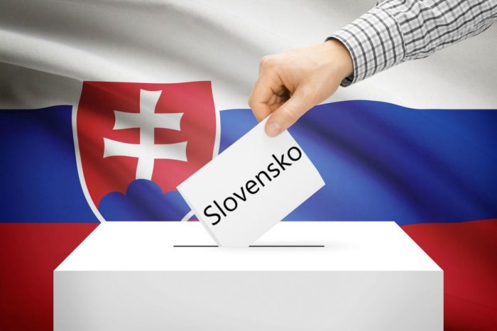 Dosť bolo spanilej jazdy prvej dámy.