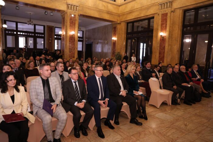 Dnes sme hodnotne oslávili Medzinárodný deň materinského jazyka