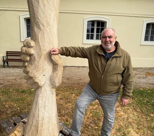 Opozícia sa rozpadáva