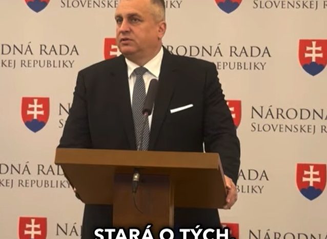 HANBA MÔŽE FACKOVAŤ VŠETKÝCH, KTORÍ NECHCÚ POMÔCŤ 90-ROČNÝM DÔCHODCOM.